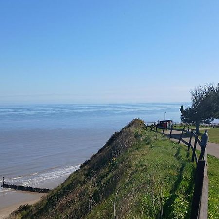 Ocean View 95 Hotel Trimingham Eksteriør billede
