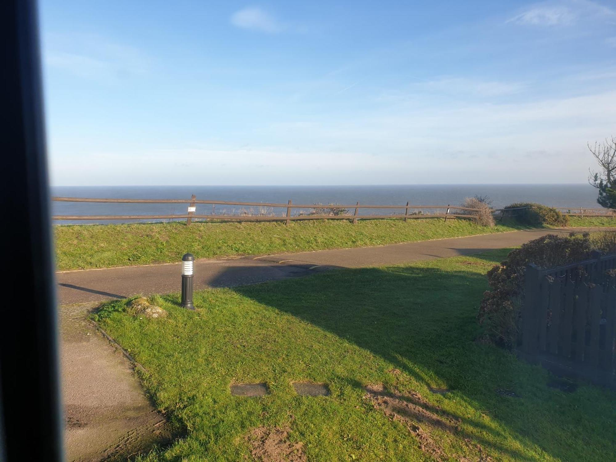 Ocean View 95 Hotel Trimingham Eksteriør billede